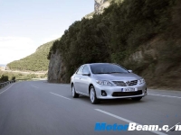 thumbs 2011 Toyota Corolla 14 photo