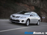 thumbs 2011 Toyota Corolla 15 photo
