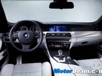 thumbs 2012 BMW M5 02 photo