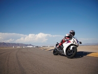 thumbs 2012 Honda CBR1000RR 02 photo