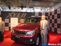 thumbs 2012 Mahindra Xylo 02 photo