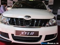 thumbs 2012 Mahindra Xylo 09 photo