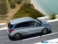 thumbs 2012 Mercedes B Class 13 photo