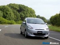 thumbs 2012 Mitsubishi Mirage 15 photo