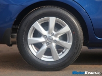 thumbs 2012 Nissan Sunny 12 photo