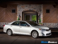 thumbs 2012 Toyota Camry 03 photo