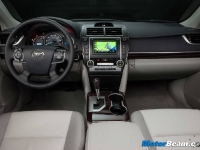 thumbs 2012 Toyota Camry 09 photo