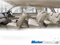 thumbs 2012 Toyota Fortuner 16 photo