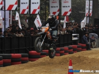 thumbs Hero Impulse Airborne photo