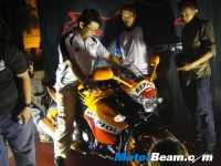 thumbs Honda CBR250R 11 photo
