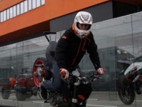 thumbs KTM Duke 125 01 photo
