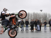 thumbs KTM Duke 125 05 photo