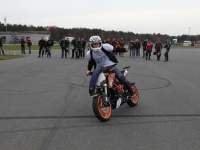 thumbs KTM Duke 125 08 photo