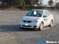 thumbs Maruti SX4 Diesel 16 photo