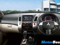 thumbs Mitsubishi Pajero Sport Interior photo