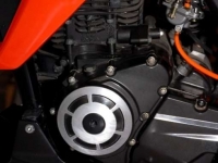 thumbs TVS Apache Velocity 06 photo