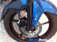 thumbs Yamaha SZ R 02 photo