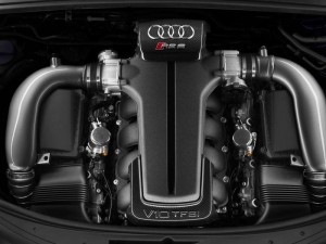 audi rs6 sedan 12 300x225 photo