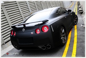 awesome nissan gtr 300x201 photo