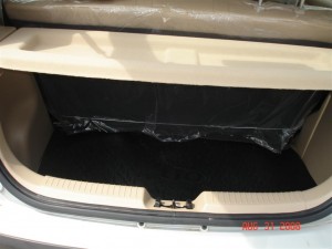 hyundai i10 boot 300x225 photo