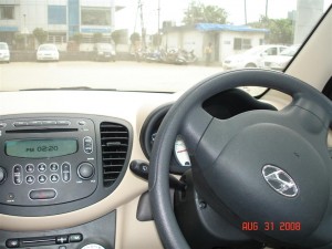 hyundai i10 interiors 300x225 photo