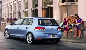 vw golf1 300x177 photo