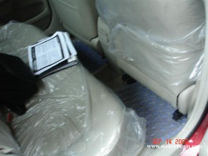 corolla altis legroom 300x225 corolla altis legroom