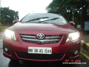 corolla altis wipers1 300x225 corolla altis wipers1