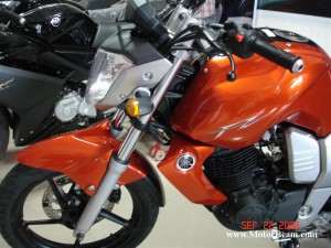 fz16 street fighter 300x225 photo