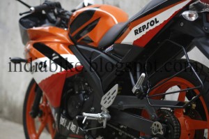 yamaha r15 300x199 photo
