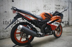 yzf r15 300x199 yzf r15