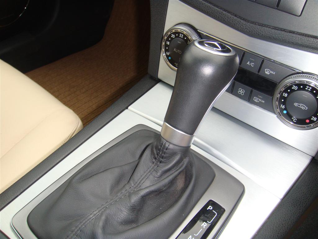 Eco Leather Gear Shift Manual Stick Knob for Mercedes Benz A B C E Class /2160 