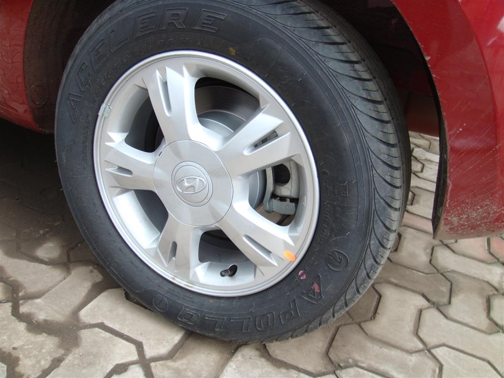 hyundai_i20_diesel_tires.jpg