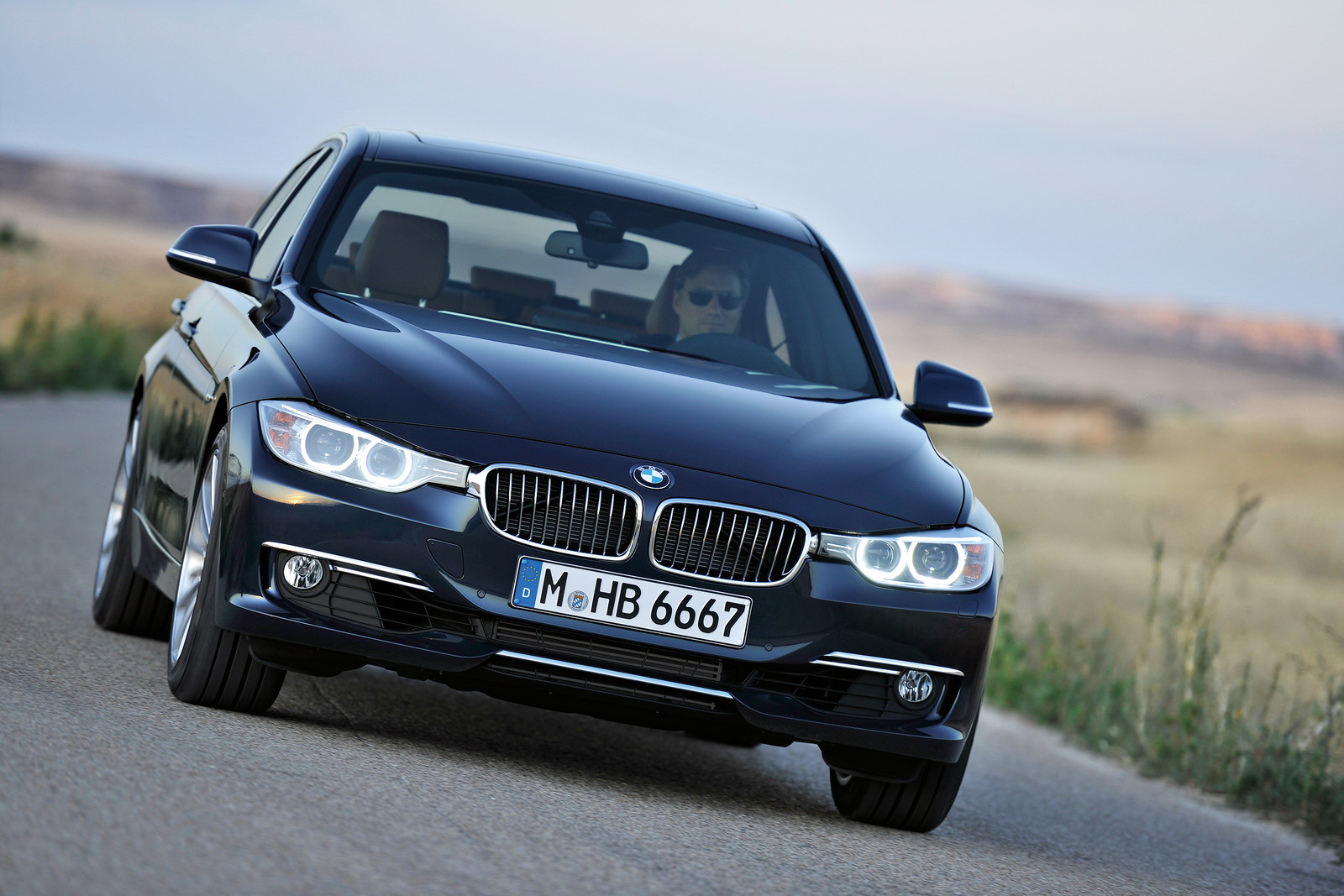 Review Series on Bmw 3 Series F30 Unveiled   Motorbeam   Indian Car Bike News   Reviews
