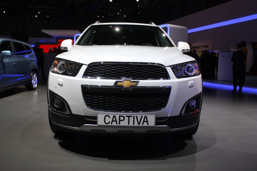 2014-Chevrolet-Captiva-Facelift.jpg