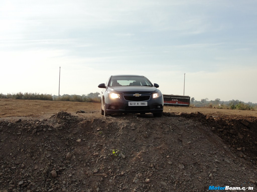 Chevrolet_Cruze_VDCi