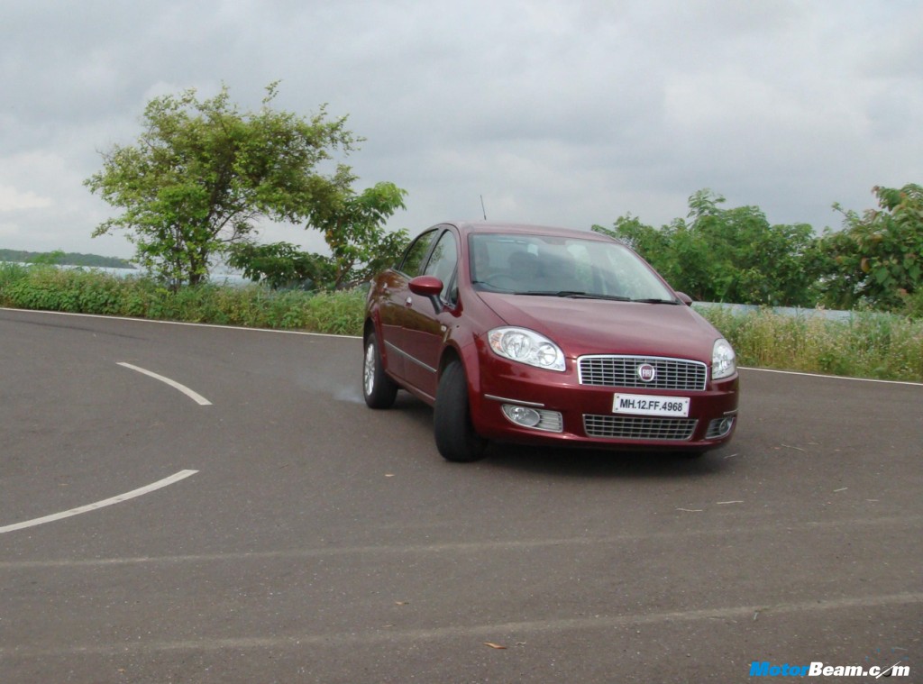Car tested: 2009 Fiat Linea 1.4 FIRE Petrol Emotion Pack. Price OTR Mumbai: 