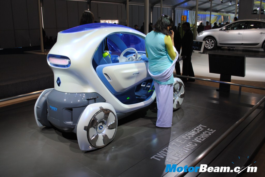 http://www.motorbeam.com/wp-content/uploads/Renault_Twizy_ZE_Concept_Auto_Expo.jpg