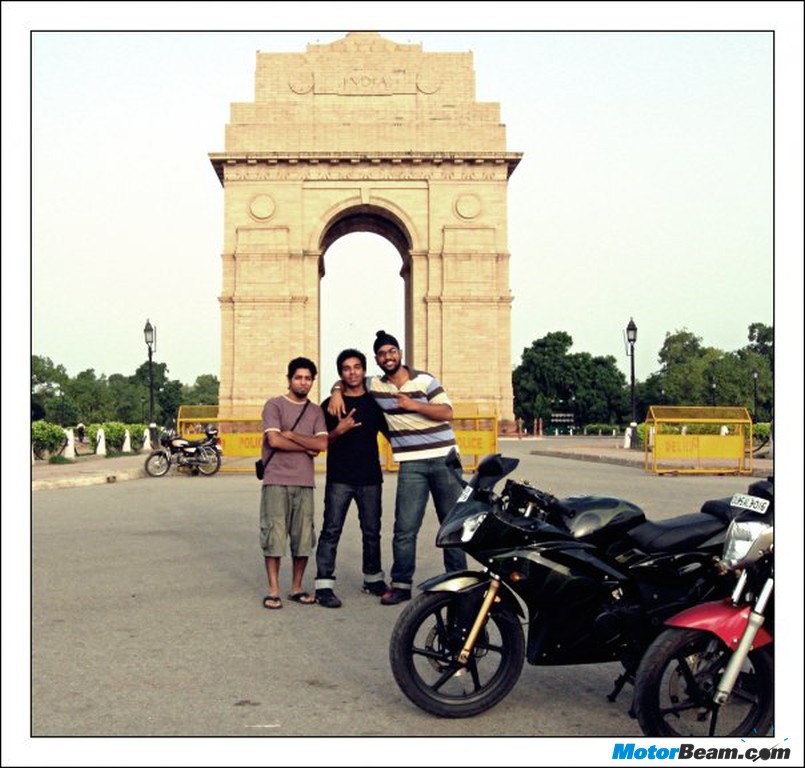 Vidit Karla Bajaj Pulsar Vidit & His Awesome Modified Pulsar
