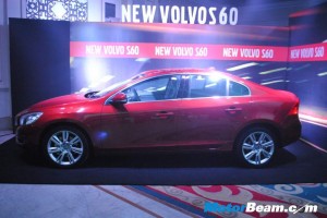 Volvo S60 Side 300x200 photo