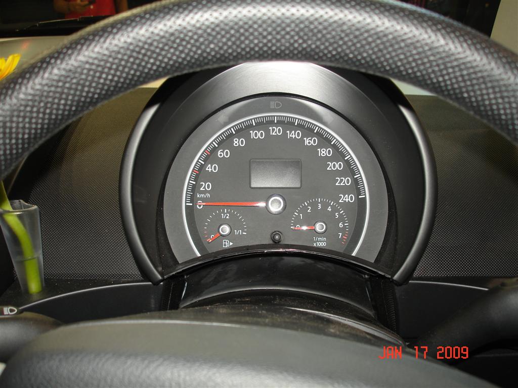 volkswagen_beetle_speedometer