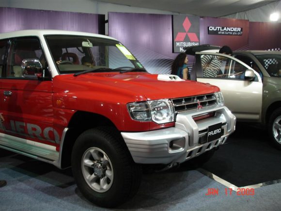 mitsubishi_pajero_wallpaper