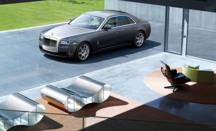 2010_Rolls_Royce_Ghost_India