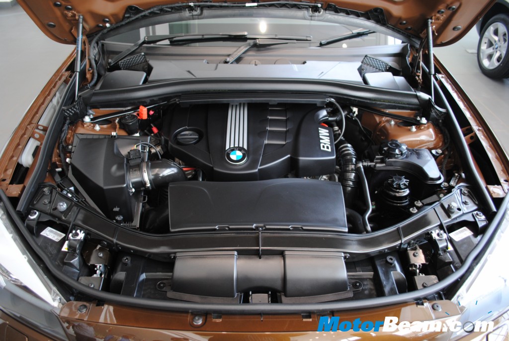 2011_BMW_X1_Engine