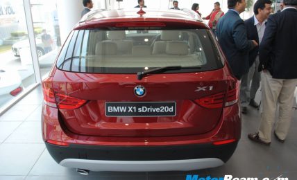 2011_BMW_X1_Rear