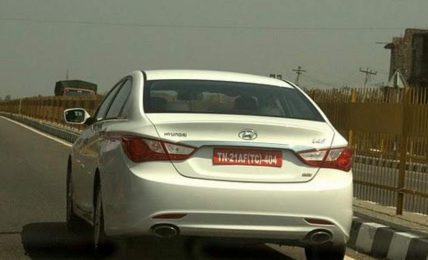 2011_Hyundai_Sonata_India