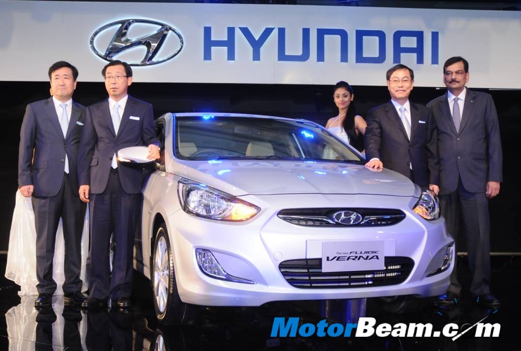 2011_Hyundai_Verna_India_Launch