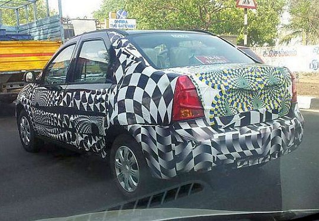 2012 Mahindra Verito Sedan Facelift rear