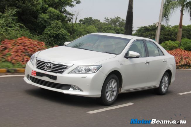 2012 Toyota Camry Road Test