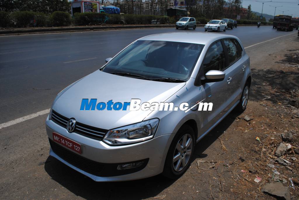 2012-Volkswagen-Polo-India-Front_Side